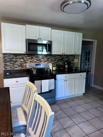 375 Jackson Street, Campbell, OH 44405