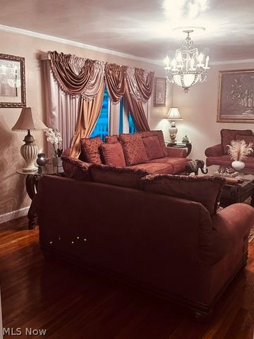 375 Jackson Street, Campbell, OH 44405