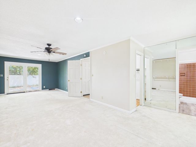 102 Candlewood Court, Summerville, SC 29485