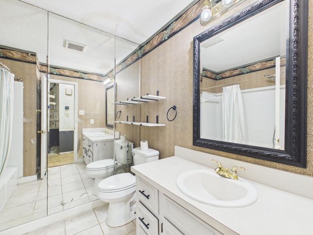 102 Candlewood Court, Summerville, SC 29485