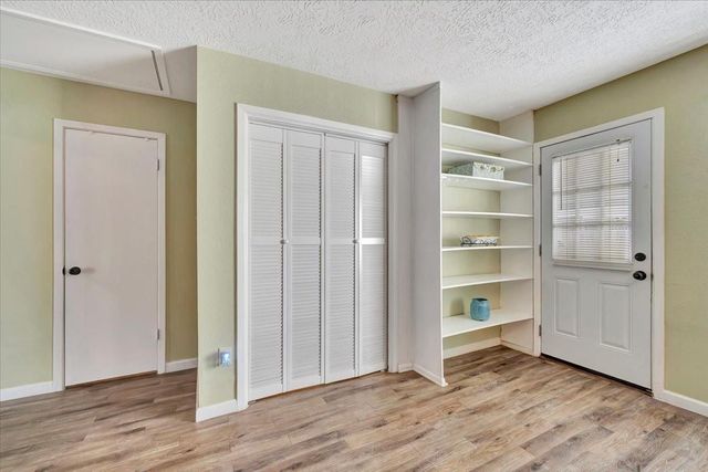 3910 Laura Leigh Drive, Friendswood, TX 77546