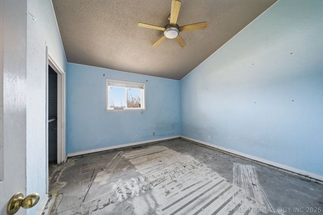 2 Westwind Drive, Sand Springs, OK 74063