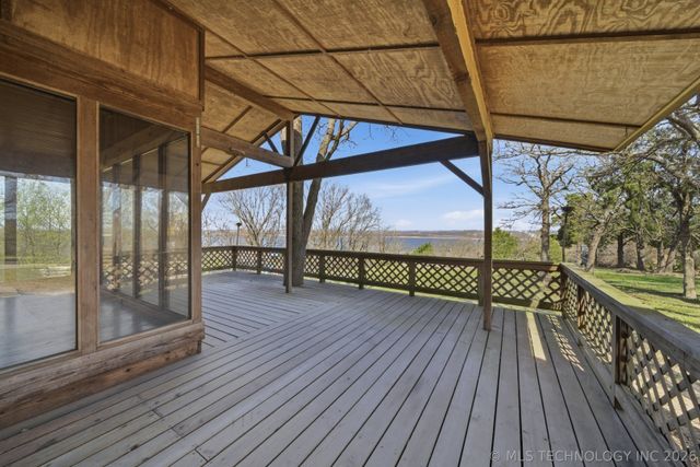 2 Westwind Drive, Sand Springs, OK 74063