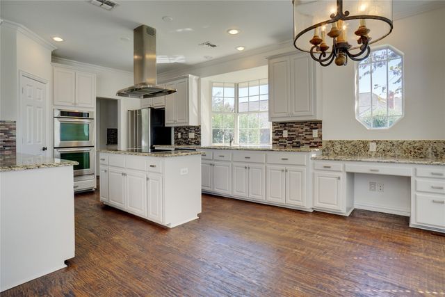 1307 Normandy Drive, Southlake, TX 76092