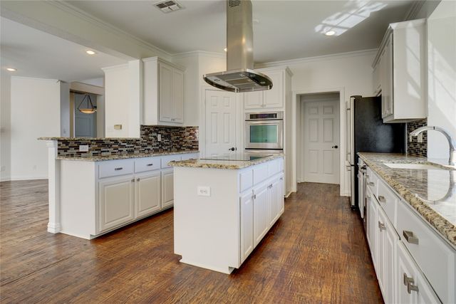 1307 Normandy Drive, Southlake, TX 76092