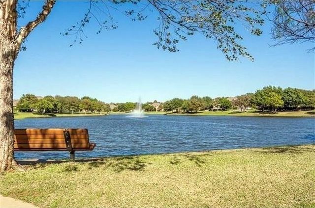 1307 Normandy Drive, Southlake, TX 76092