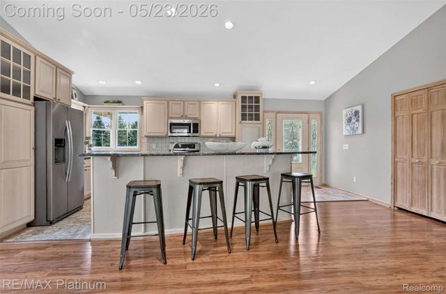 59360 Foxpointe Lane, Lyon Charter Township, MI 48178