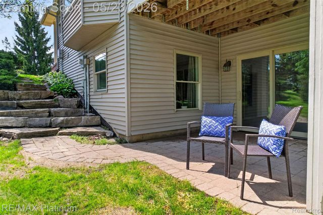 59360 Foxpointe Lane, Lyon Charter Township, MI 48178