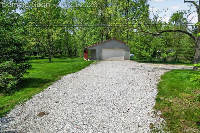 59360 Foxpointe Lane, Lyon Charter Township, MI 48178