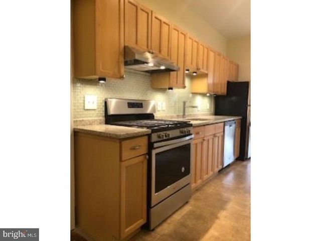 805 N BEECHWOOD ST, Philadelphia, PA 19130