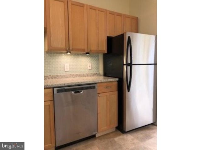 805 N BEECHWOOD ST, Philadelphia, PA 19130