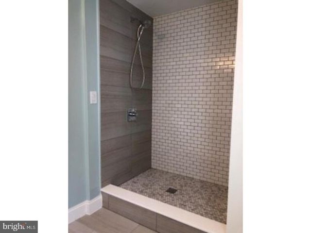 805 N BEECHWOOD ST, Philadelphia, PA 19130