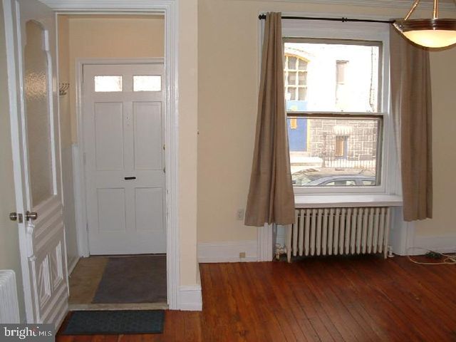 805 N BEECHWOOD ST, Philadelphia, PA 19130