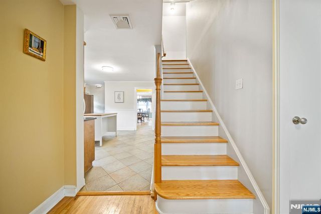 70 Highland Avenue, Midland Park, NJ 07432