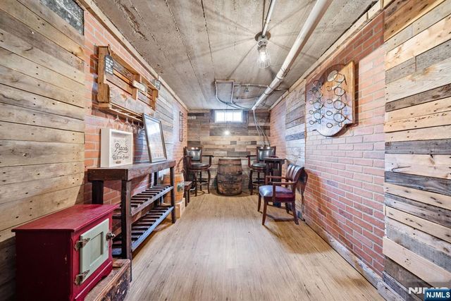 70 Highland Avenue, Midland Park, NJ 07432