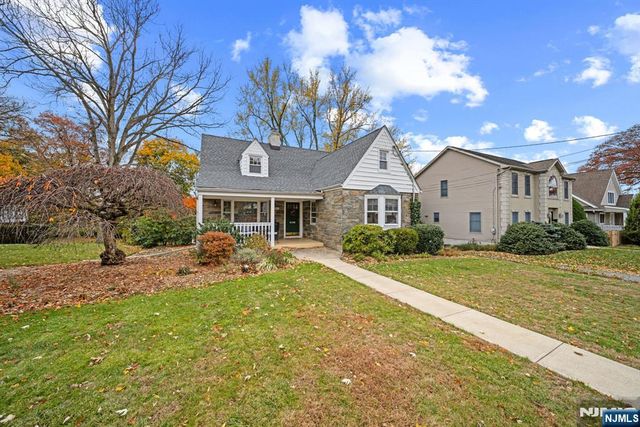 70 Highland Avenue, Midland Park, NJ 07432