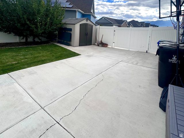 1496 W 2000 S, Syracuse, UT 84075