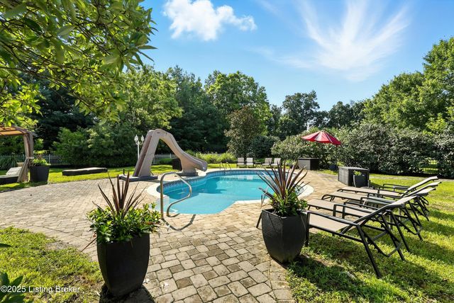 11318 Bodley Dr, Louisville, KY 40223