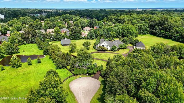 11318 Bodley Dr, Louisville, KY 40223