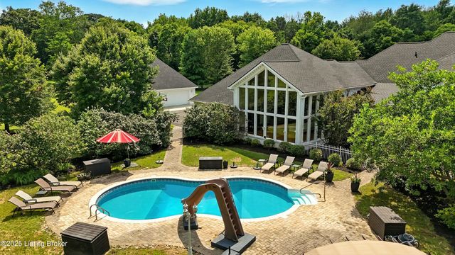 11318 Bodley Dr, Louisville, KY 40223