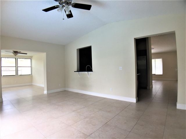 1927 E LAKE DRIVE, Casselberry, FL 32707