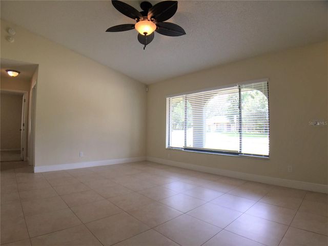 1927 E LAKE DRIVE, Casselberry, FL 32707