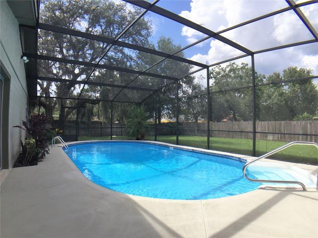 1927 E LAKE DRIVE, Casselberry, FL 32707