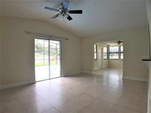 1927 E LAKE DRIVE, Casselberry, FL 32707