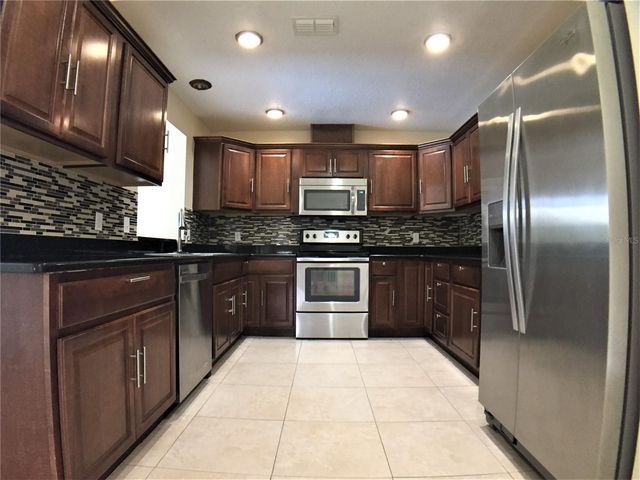 1927 E LAKE DRIVE, Casselberry, FL 32707