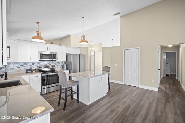 894 Jamestown Drive, Rockledge, FL 32955