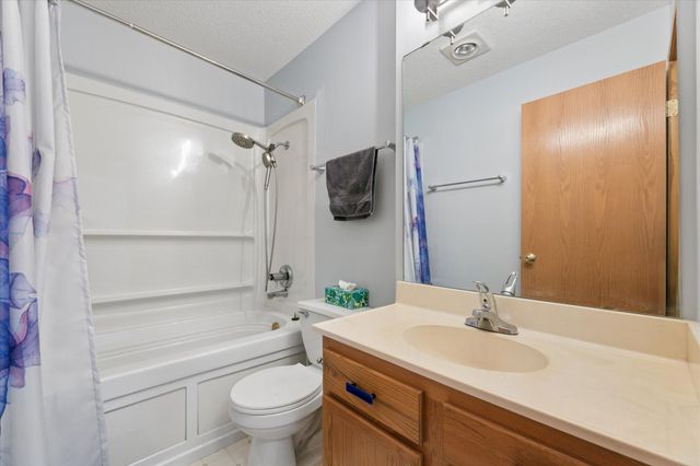 10705 Quince Street NW, Coon Rapids, MN 55433