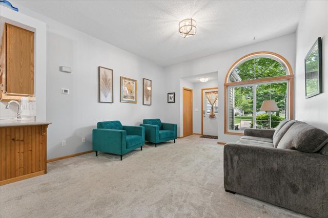 10705 Quince Street NW, Coon Rapids, MN 55433