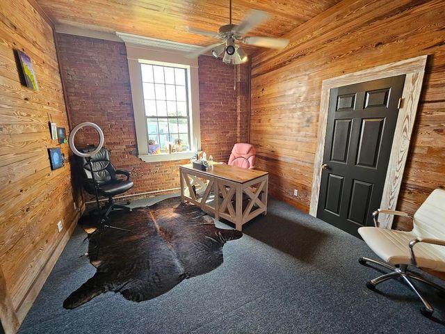 102 Main Street, Crestview, FL 32536