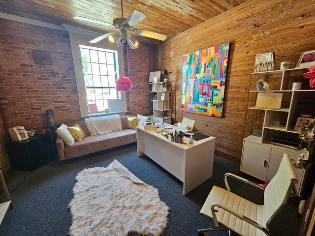 102 Main Street, Crestview, FL 32536