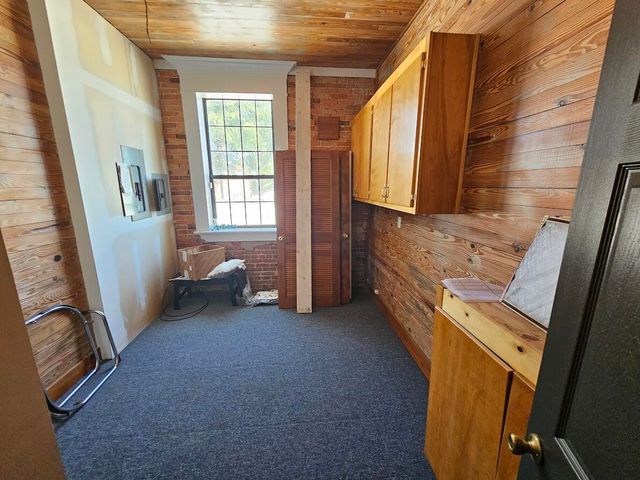 102 Main Street, Crestview, FL 32536