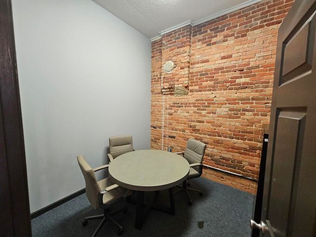 102 Main Street, Crestview, FL 32536