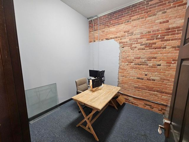 102 Main Street, Crestview, FL 32536