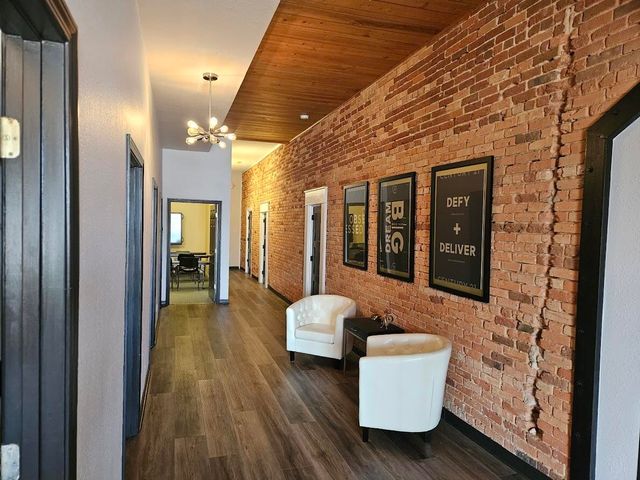 102 Main Street, Crestview, FL 32536