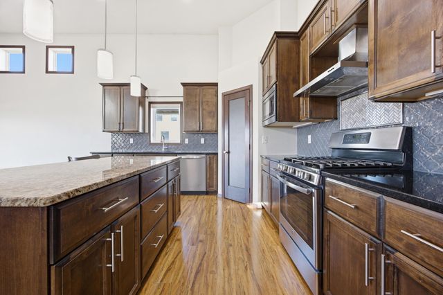 2216 10th Court W, West Fargo, ND 58078