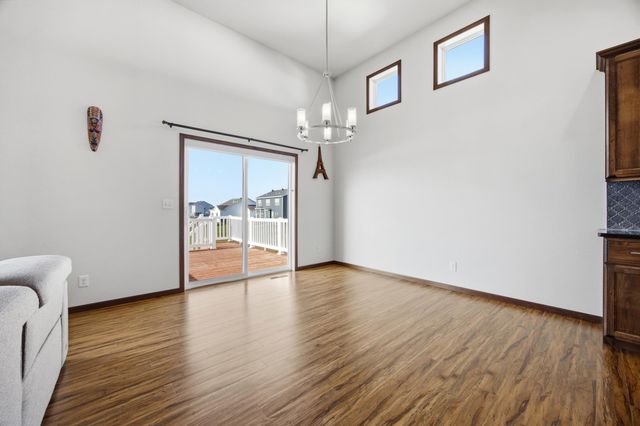 2216 10th Court W, West Fargo, ND 58078