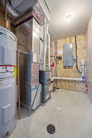 2216 10th Court W, West Fargo, ND 58078