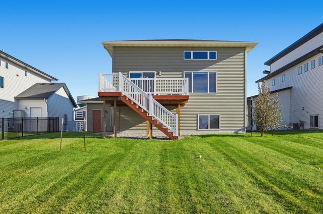 2216 10th Court W, West Fargo, ND 58078