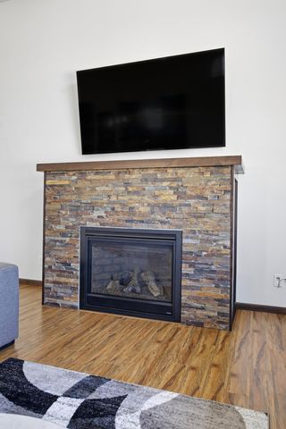 2216 10th Court W, West Fargo, ND 58078