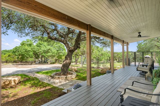 119 B Mountain Top Trl, Boerne, TX 78006
