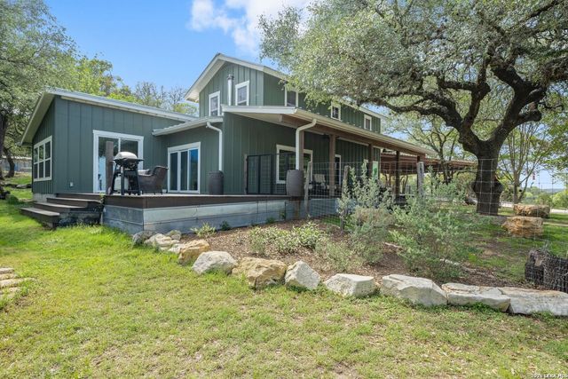 119 B Mountain Top Trl, Boerne, TX 78006