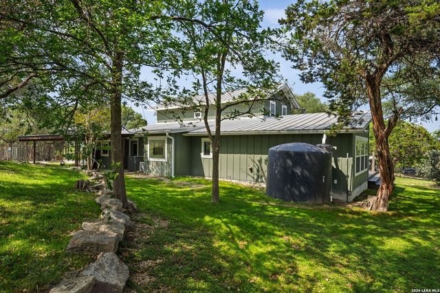 119 B Mountain Top Trl, Boerne, TX 78006