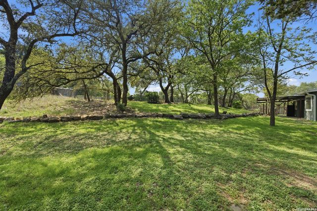 119 B Mountain Top Trl, Boerne, TX 78006