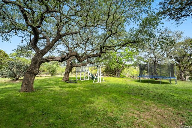 119 B Mountain Top Trl, Boerne, TX 78006