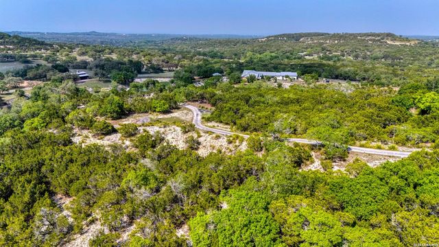119 B Mountain Top Trl, Boerne, TX 78006