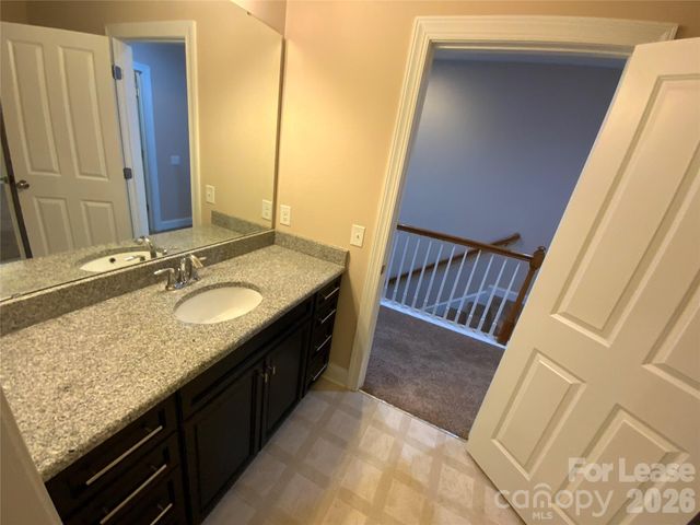 10220 Vanguard Parkway, Huntersville, NC 28078